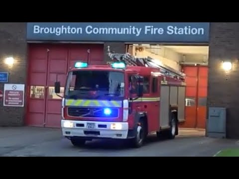 *RETRO* Retro Fire Engines Responding Compilation - Greater Manchester Fire And Rescue Service