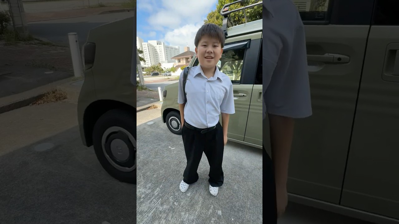 【悲報】あと2日で中学生になる息子の後ろ姿に絶句した。