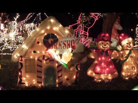 Mark and Rita Messingschlager's Christmas Lights