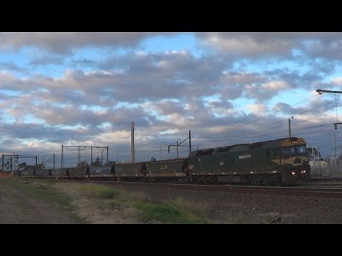 G539: DOWN Grain Train to North Geelong (24/8/2013)