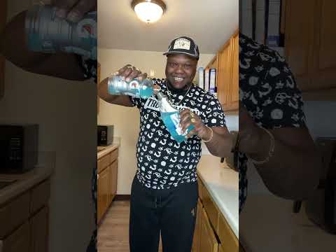 Replacing The Windex With Gatorade Prank On My Girlfriend 😂😂 #funny #comedy #couples