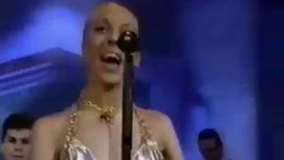 Mónica Naranjo - Sólo se vive una vez