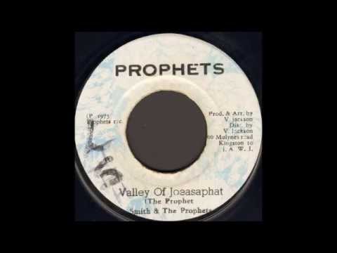 Клип Smith & The Prophets - Valley Of Joeasaphat