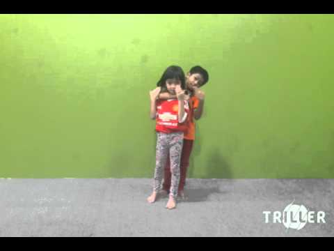 Main Title and the Attack on the Jakku Village - John Williams