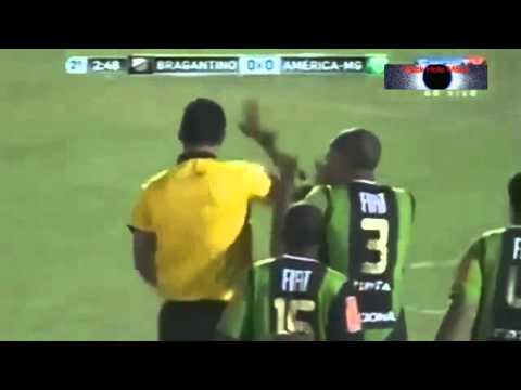 Golman nokautirao igraca