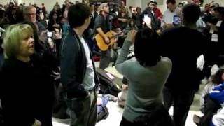 Josh Wilson entertains at Newark airport Jan 03 2010 during security delays.