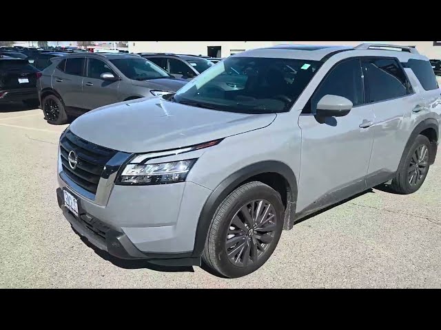 2024 Nissan Pathfinder SL ONE OWNER | LEATHER | SUNROOF in Cars & Trucks in London