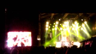 Eppu Normaali - Nyt reppu jupiset riimisi rupiset Live @Kotkan Meripäivät 2015