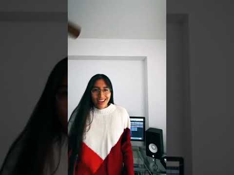 Sigues Con El - Arcangel ft. Sech (Cover by Alli Cruz)