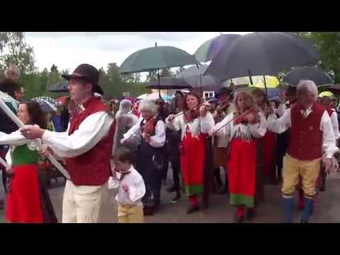 2015 Midsummer event in Sundborn 1