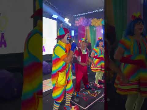 Com Pirulito e Paçoca até o prefeito de Wenceslau Guimarães Ba virou criança🍭 #diadascrianças