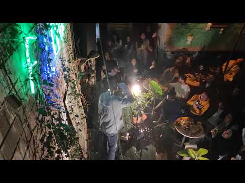 Şahin Əlizadə ft Kadir Özel - Beni Aşka İnandır (Pinhani Cover) at Flora Hostel Baku.