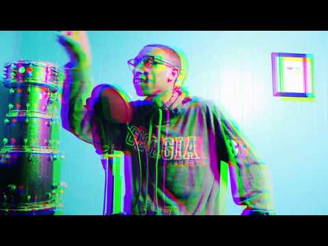 F. Ron Jr. Live Performance