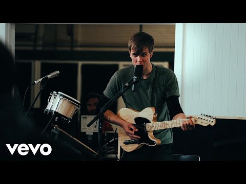 Evan Klar - Shoulders (Live Session)