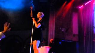 Missing You (Live in Seattle) - Betty Who