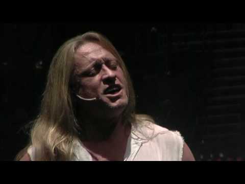 Excalibur LIVE - Kamil Střihavka: Opíjí