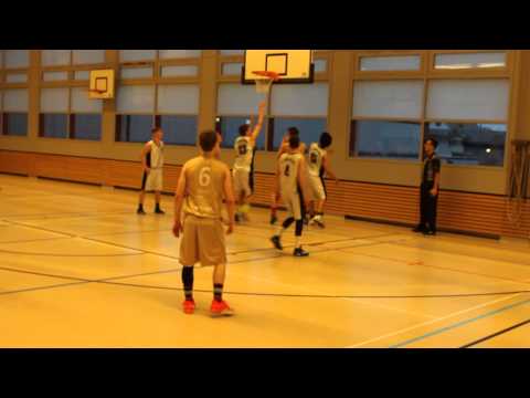 Sven Beatrix #11 BCKE vs St Otmar Basket