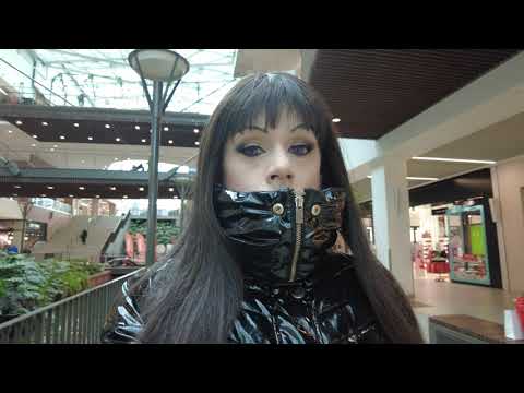 Crossdresser at public. Undercovered?! Why?