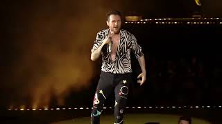 Il mondo e tuo-Lorenzo Jovanotti Nello Stadio Live.