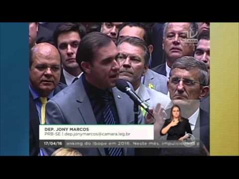 JE 2º edição - Após horas de sessão Câmara dos Deputados autoriza abertura  impeachment