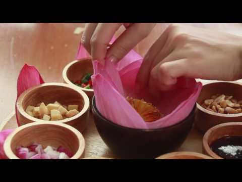 Visit Red Lotus Pond and Try Lotus Petal Snack