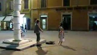 preview picture of video 'Pietrasanta at night'