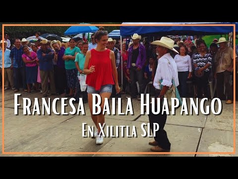 Francesa bailando el Son Solito en Xilitla SLP (huapango huasteco)