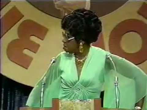 LaWanda Page roasts Frank Sinatra 🤣🤣🤣🤣🤣🤣🤣🤣🤣🤣🤣🤣🤣🤣🤣