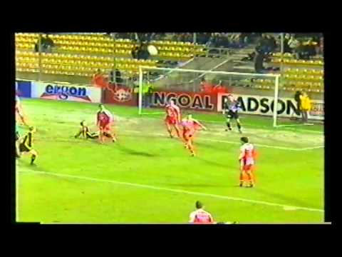 K. Lierse S.K. - Moeskroen (retro 2001-2002): 3-3