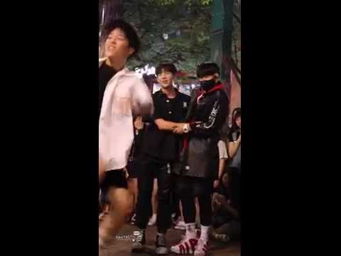 160618 DOB Hongdae SEVENTEEN - Adore U 디오비 홍대공연 세븐틴 - 아낀다 (박진 focus)