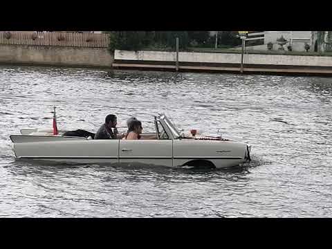 Mașina plutitoare / Amphibious Automobile #shorts