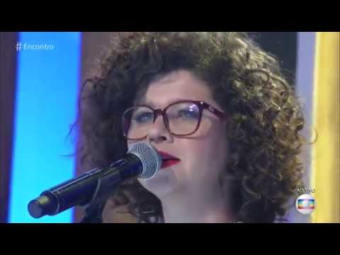 Encontro com Fátima Bernardes 04/12/2018 - Roberta Campos canta 'Abrigo"