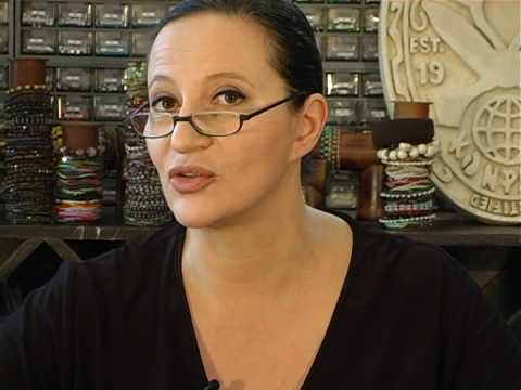 MIRANDA KONSTANTINIDOU KONPLOTT Atelier Clips Intro