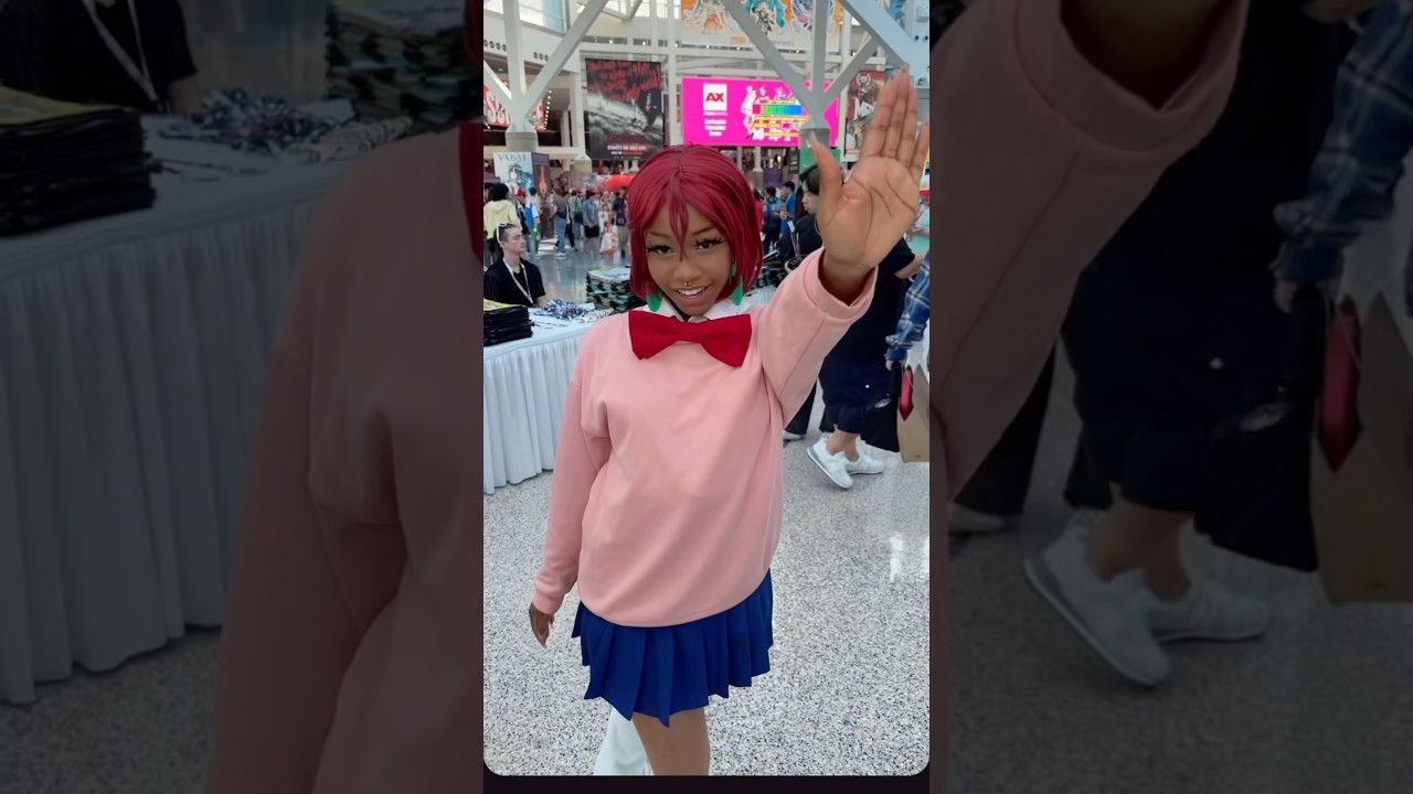 Momo spotted at Anime Expo! 🤭 #dandadan #okarun #ayase #animeexpo #dandadancosplay