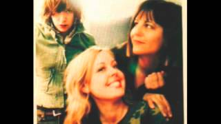 SLEATER-KINNEY - Turn It On (live, 1999)