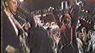 Oingo Boingo &quot;Stay&quot; live at DisneyLand 1986 (full video)