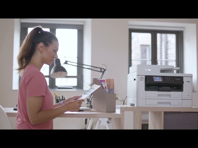 Brother MFCJ6540DW Impressora Multifunções Cor Wi-fi Duplex video