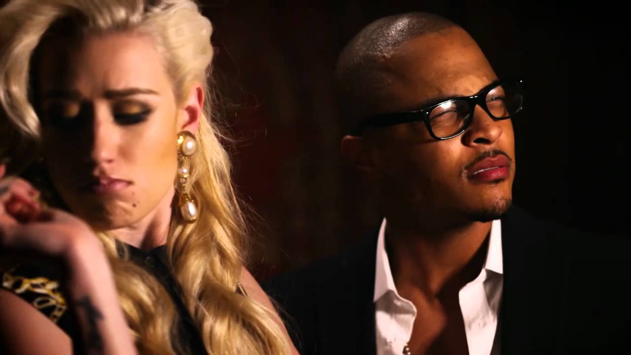 Iggy Azalea ft. T.I. — Murda Bizness