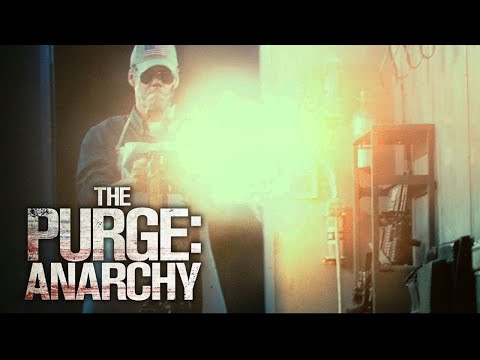 Big Daddy's Gatling Gun Does Major Damage | The Purge: Anarchy
