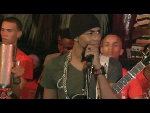 Yordi Santos - Sera -  En Su Concierto Santa Maria 2012