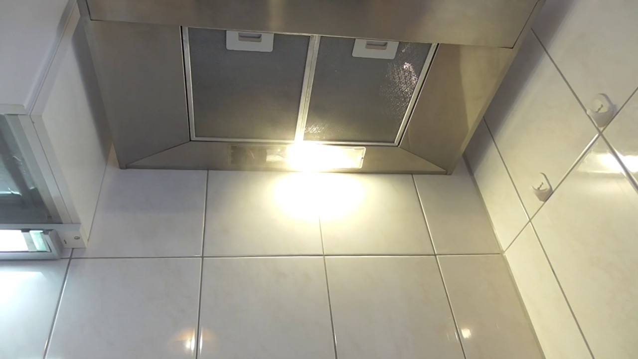 Watch Now Piano cottura a induzione, cappa e condensa. Basta con le false informazioni. Piano cottura a induzione, cappa e condensa. Basta con le false informazioni.