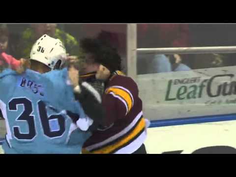 Emerson Clark vs Cody Bass