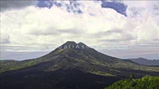 preview picture of video 'Time-lapse Footage - Batur Volcano'