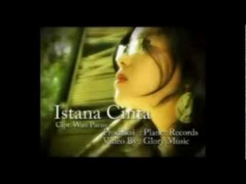 Rhena istana cinta.hesty