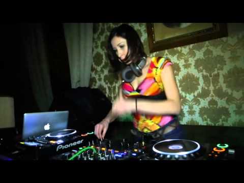 Miss MAD At Work (Live DJ Set)