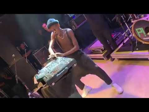 DJ ZULU FAZENDO MIXAGENS DA MÚSICA VAMOS PRA GAIOLA