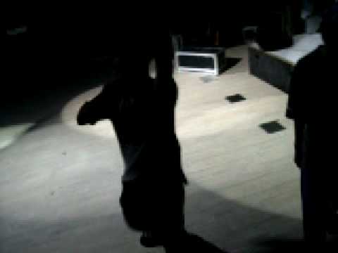 SKINERR  EKO & ANGELES - LIVE  KRISTAL 14 12 2008