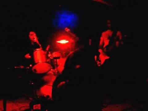 KOMBATIVOS SUBVERSIVOS...SUTURE SUA BOCA...