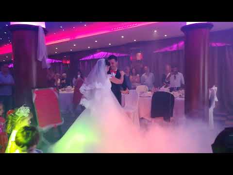 primo ballo sposi dj milano schicchi effetti luce e fumo