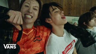 Vans CORTIS IS OFF THE WALL